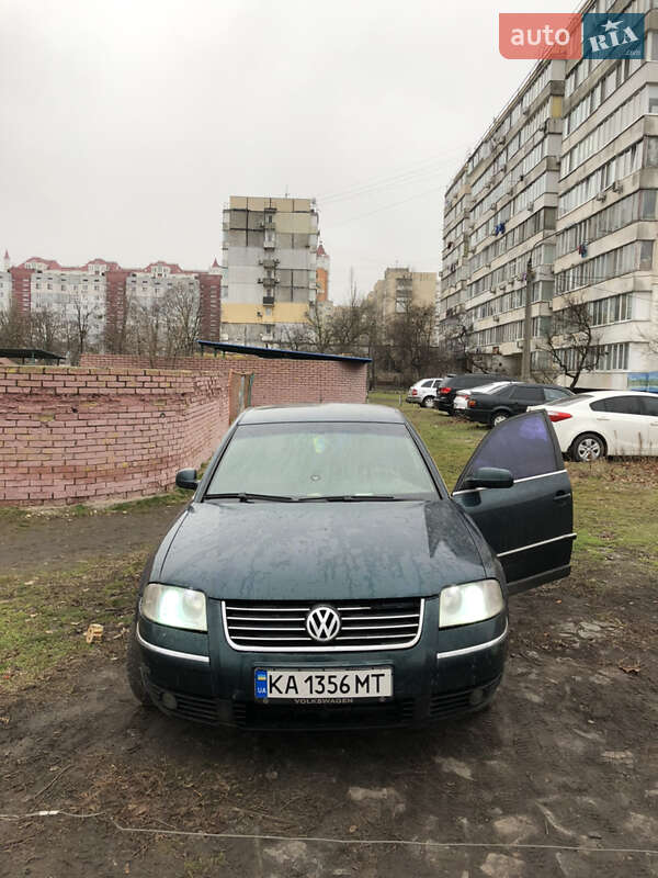 Volkswagen Passat 2003
