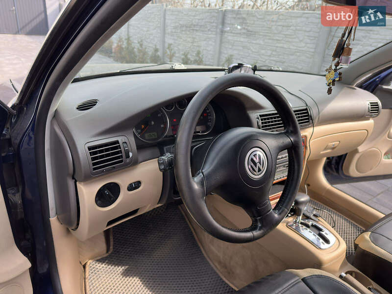 Седан Volkswagen Passat 2003 в Дніпрі