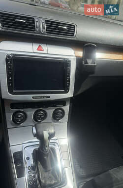 Седан Volkswagen Passat 2007 в 
