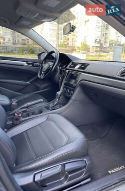 Седан Volkswagen Passat 2017 в 