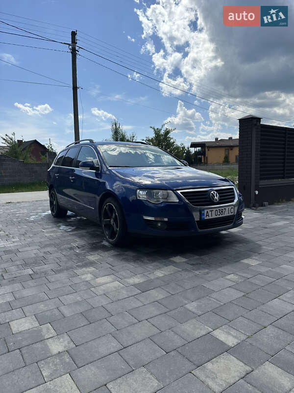 Універсал Volkswagen Passat 2009 в 