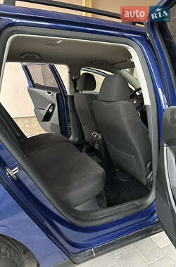 Універсал Volkswagen Passat 2009 в 