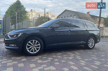 Универсал Volkswagen Passat 2015 в 