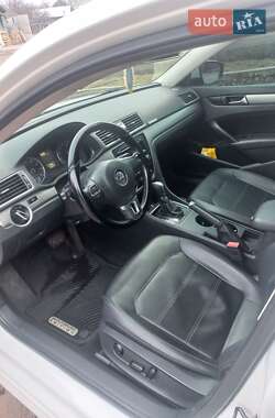 Седан Volkswagen Passat 2014 в 