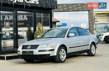Седан Volkswagen Passat 2004 в 