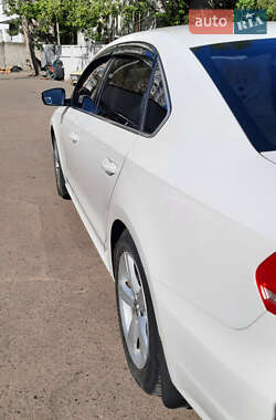 Седан Volkswagen Passat 2012 в 