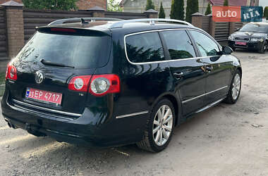Універсал Volkswagen Passat 2010 в 