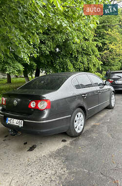 Седан Volkswagen Passat 2007 в 
