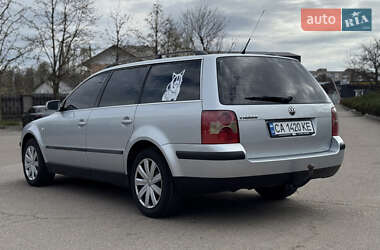 Універсал Volkswagen Passat 2001 в 