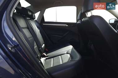 Седан Volkswagen Passat 2014 в 