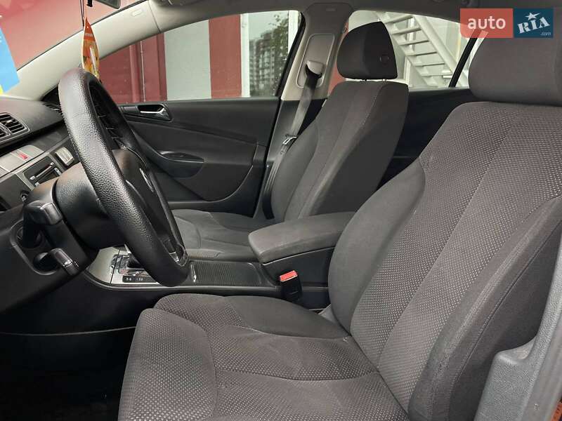 Седан Volkswagen Passat 2007 в Дніпрі
