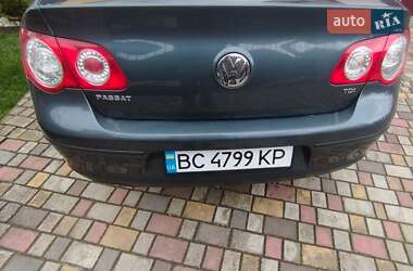 Седан Volkswagen Passat 2008 в 