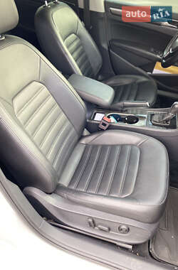 Седан Volkswagen Passat 2017 в 