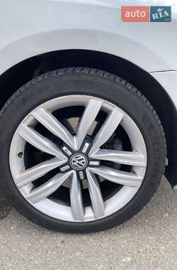 Седан Volkswagen Passat 2017 в 