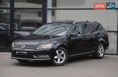 Універсал Volkswagen Passat 2011 в 