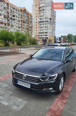 Універсал Volkswagen Passat 2015 в Черкасах