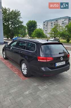 Універсал Volkswagen Passat 2015 в 