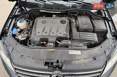Универсал Volkswagen Passat 2013 в 