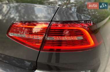Седан Volkswagen Passat 2019 в 
