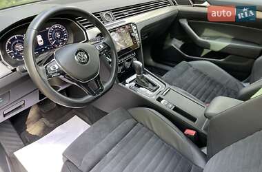 Седан Volkswagen Passat 2019 в 