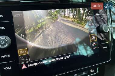 Седан Volkswagen Passat 2019 в 