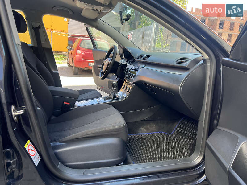 Седан Volkswagen Passat 2008 в Вінниці