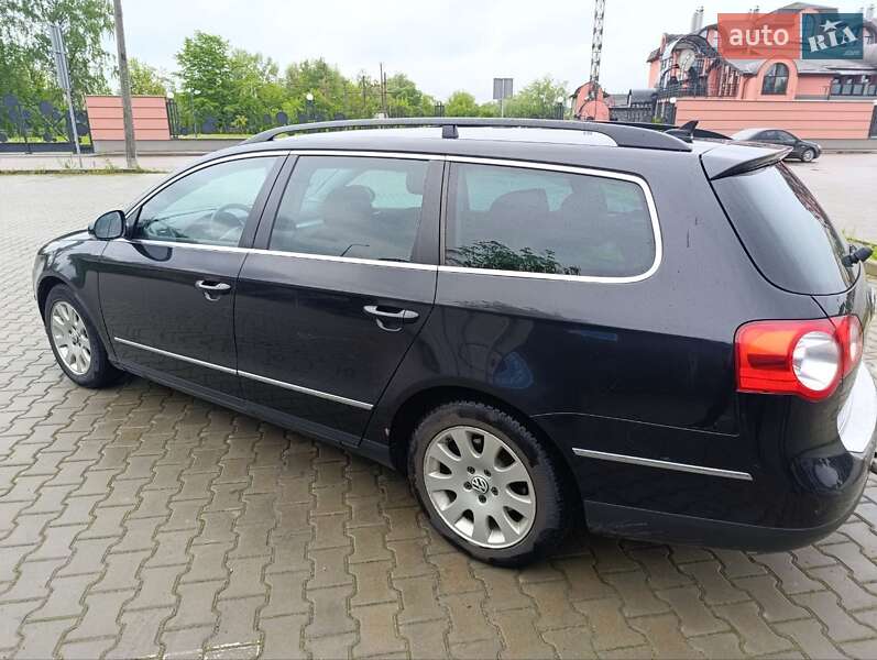 Універсал Volkswagen Passat 2010 в Дрогобичі