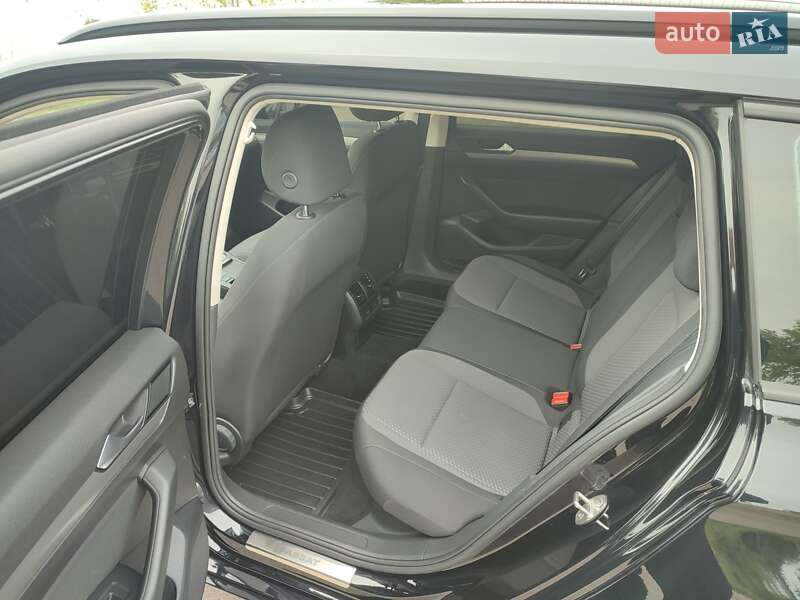Универсал Volkswagen Passat 2019 в Бердичеве