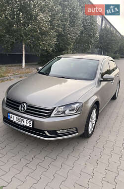Седан Volkswagen Passat 2012 в Белой Церкви