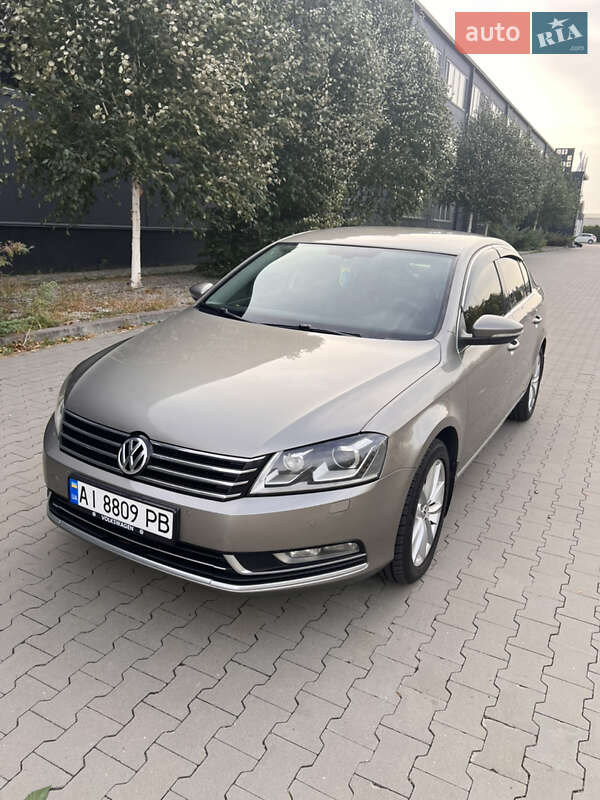 Volkswagen Passat 2012