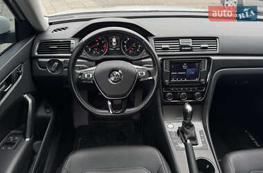 Седан Volkswagen Passat 2018 в 