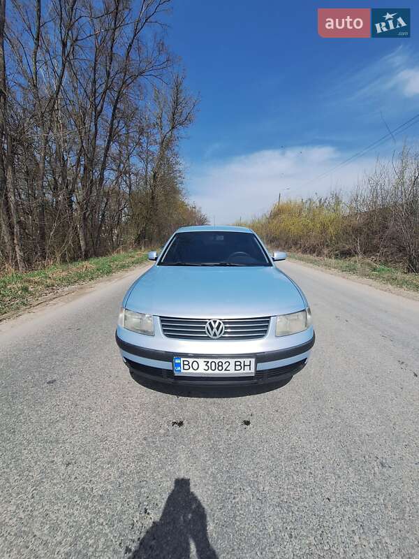 Седан Volkswagen Passat 1999 в Тернополе