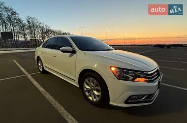 Седан Volkswagen Passat 2017 в 