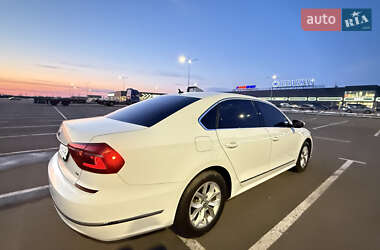Седан Volkswagen Passat 2017 в 