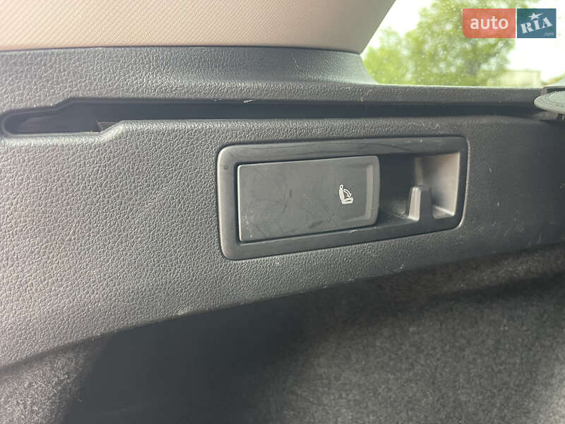 Универсал Volkswagen Passat 2021 в Виноградове фото 24 Универсал Volkswagen Passat 2021 в Виноградове