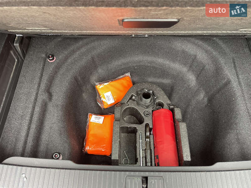 Универсал Volkswagen Passat 2021 в Виноградове фото 25 Универсал Volkswagen Passat 2021 в Виноградове