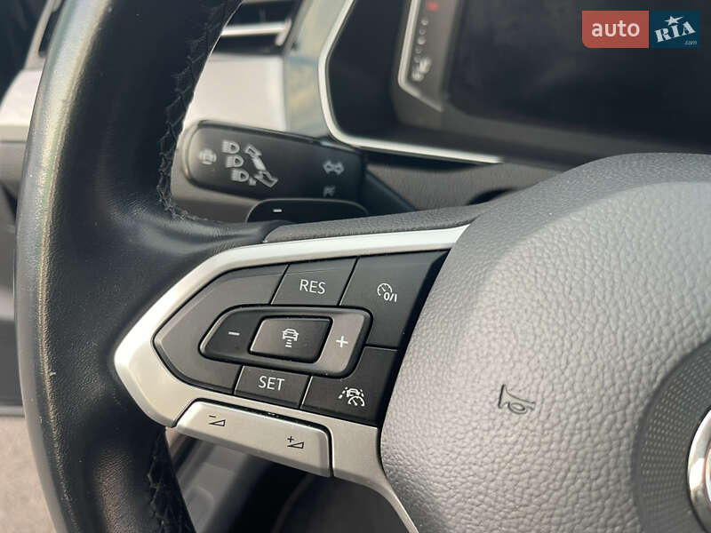 Універсал Volkswagen Passat 2019 в Рівному