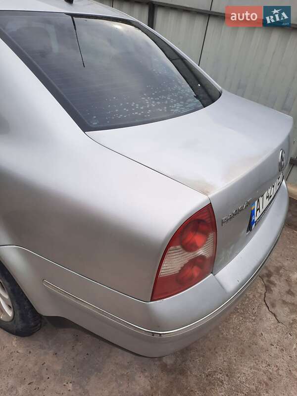 Седан Volkswagen Passat 2002 в Ивано-Франковске