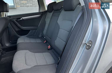 Універсал Volkswagen Passat 2013 в 
