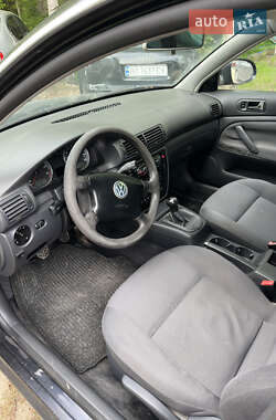 Универсал Volkswagen Passat 2004 в 