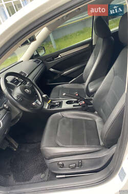 Седан Volkswagen Passat 2013 в 