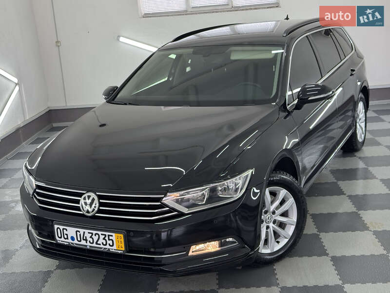 Універсал Volkswagen Passat 2015 в Трускавці