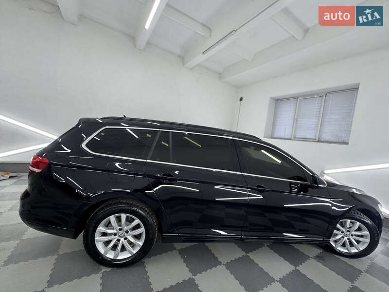 Універсал Volkswagen Passat 2015 в Трускавці