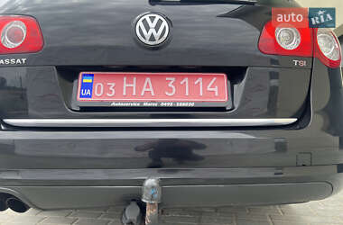 Універсал Volkswagen Passat 2010 в 