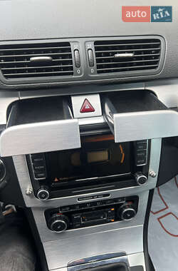 Універсал Volkswagen Passat 2010 в 