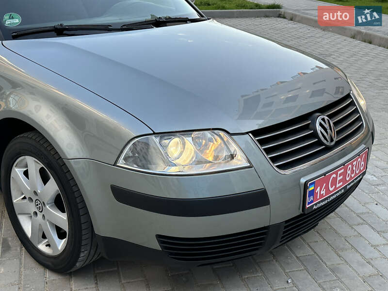 Седан Volkswagen Passat 2004 в Вінниці