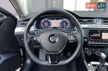 Седан Volkswagen Passat 2016 в 