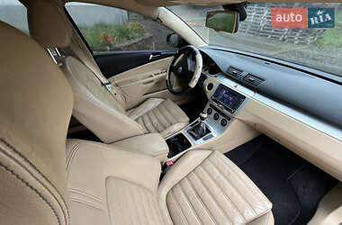 Седан Volkswagen Passat 2006 в 