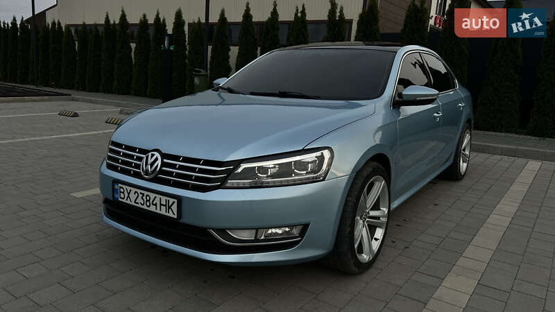 Седан Volkswagen Passat 2012 в 