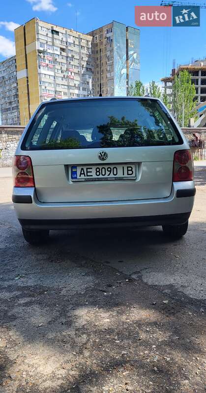 Універсал Volkswagen Passat 2003 в Дніпрі фото 4 Універсал Volkswagen Passat 2003 в Дніпрі